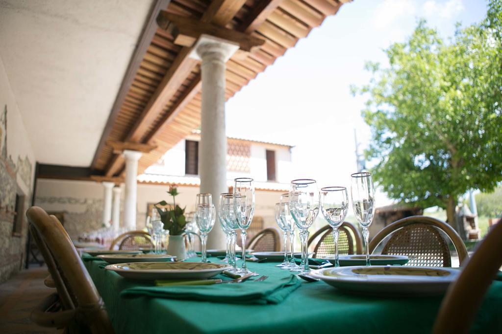 Vila Don Carlo Agriturismo Di Charme Bio Le Pioppe Exteriér fotografie
