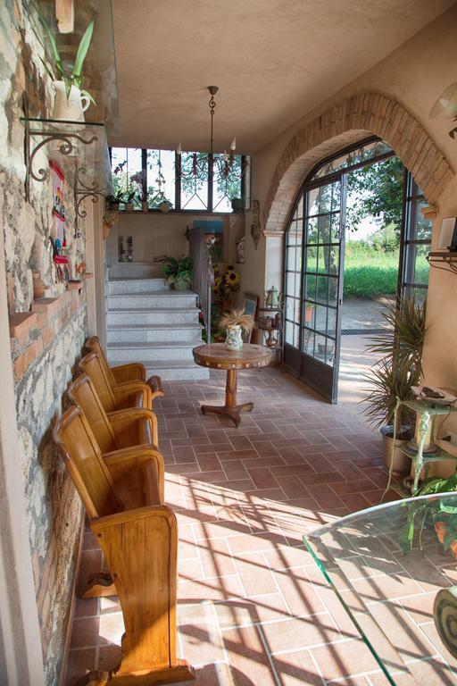 Vila Don Carlo Agriturismo Di Charme Bio Le Pioppe Exteriér fotografie