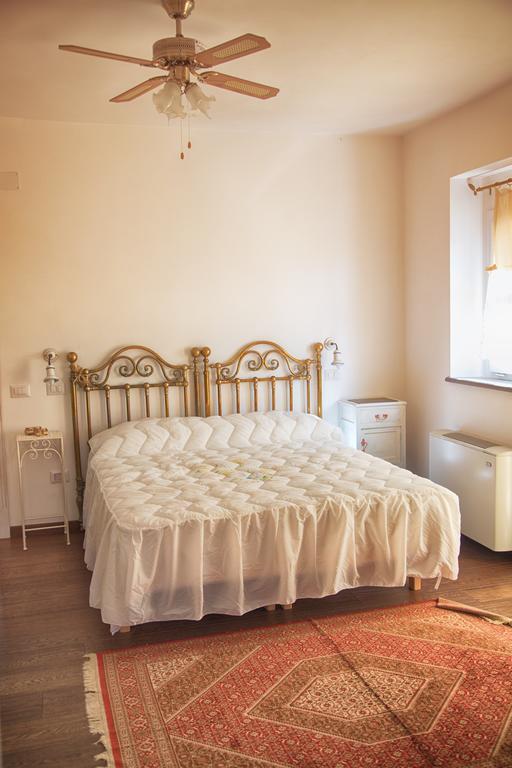 Vila Don Carlo Agriturismo Di Charme Bio Le Pioppe Exteriér fotografie