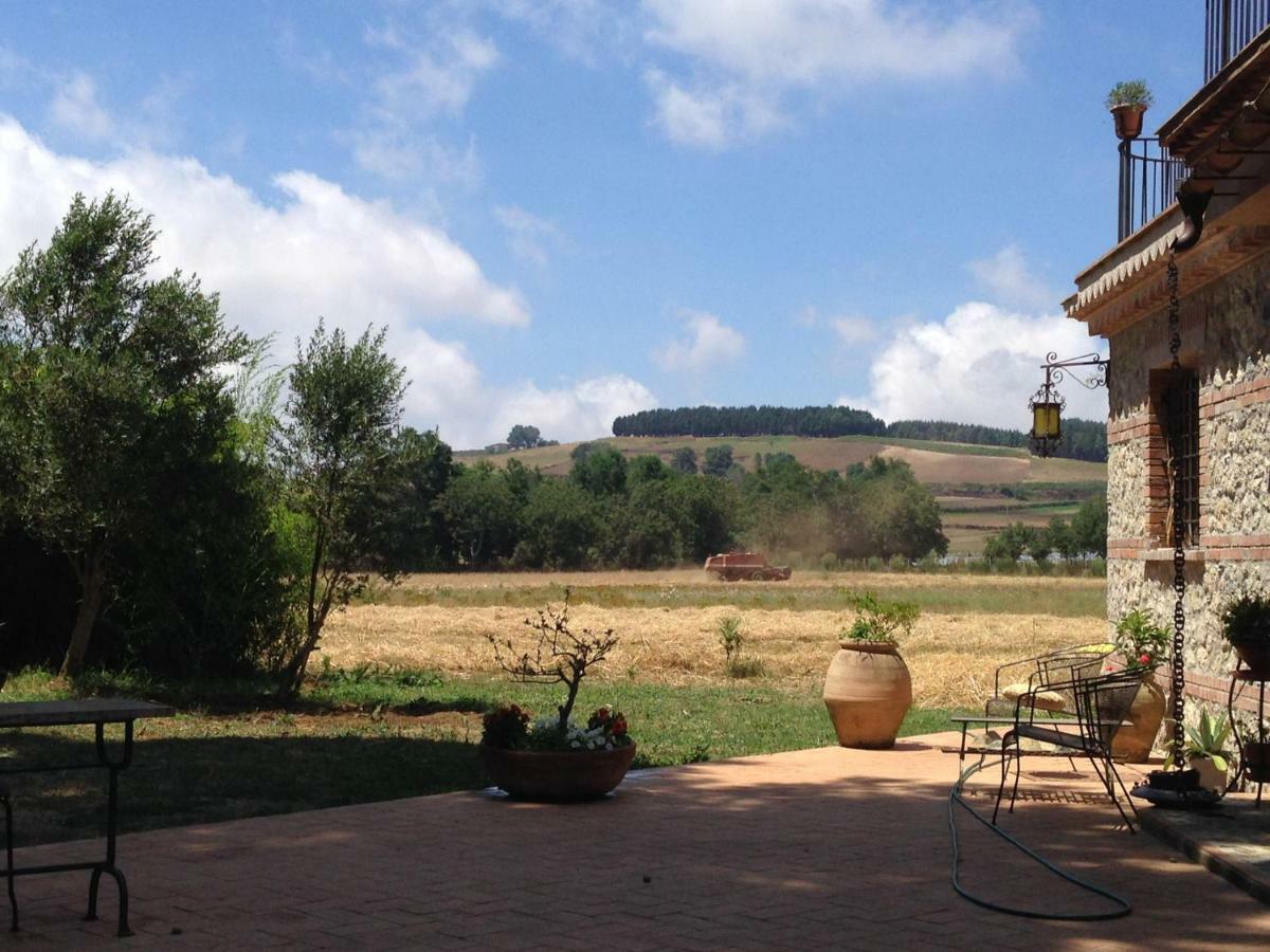 Vila Don Carlo Agriturismo Di Charme Bio Le Pioppe Exteriér fotografie